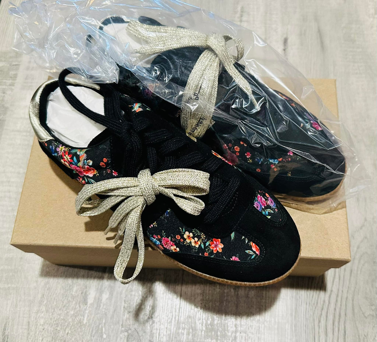 Shoes Johnny Was - Dreamer Suede Sneaker