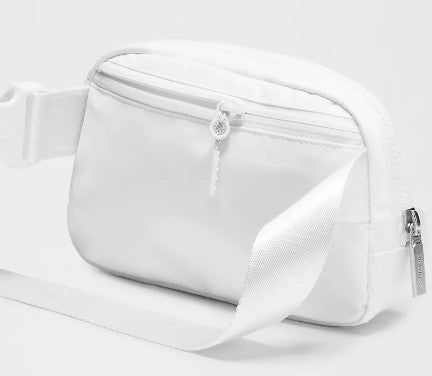 Lululemon Everywhere Belt Bag 1L